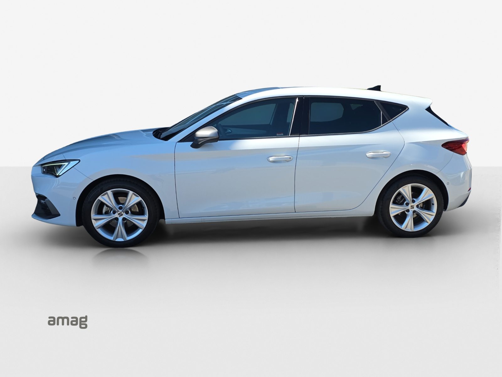 SEAT NEW SEAT LEON FR, Petrol, Second hand / Used, Automatic - 2