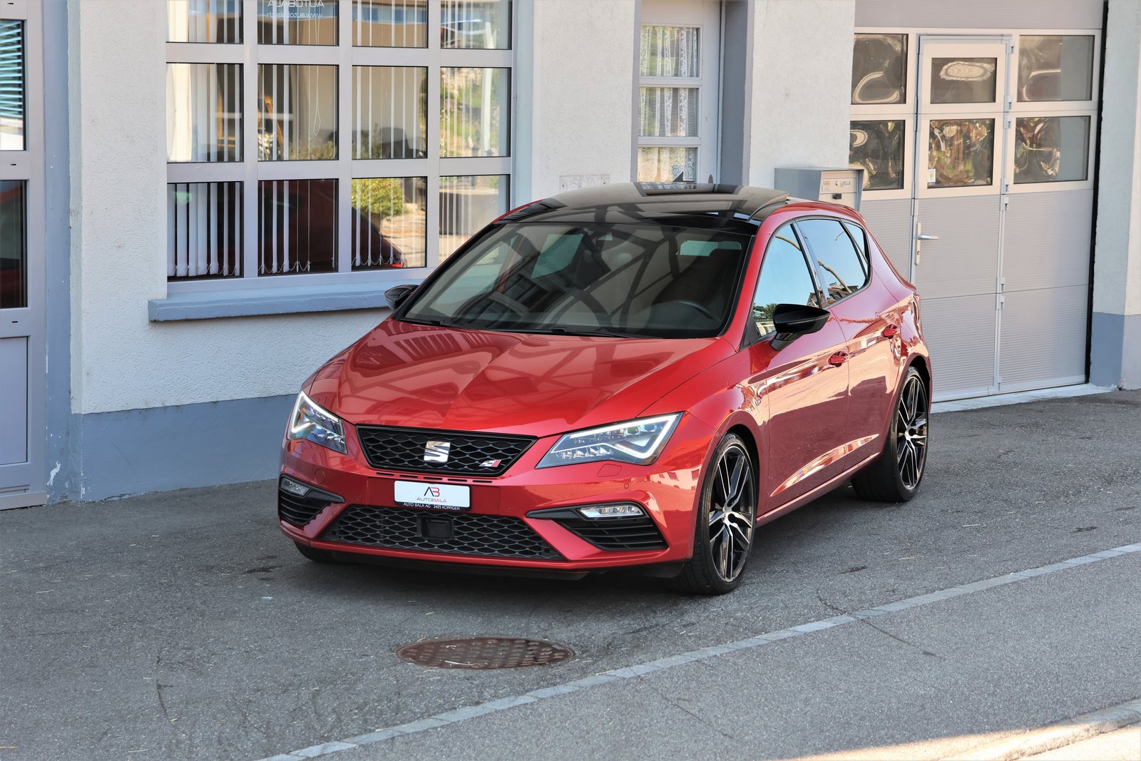 SEAT Leon 2.0 TSI SWISS 290 DSG