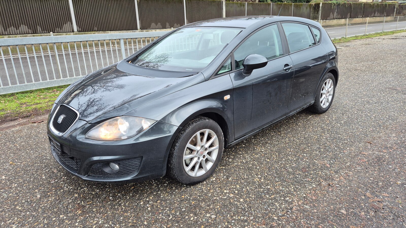 SEAT Leon 1.8 TSI Style, Benzin, Occasion / Gebraucht, Handschaltung - 3