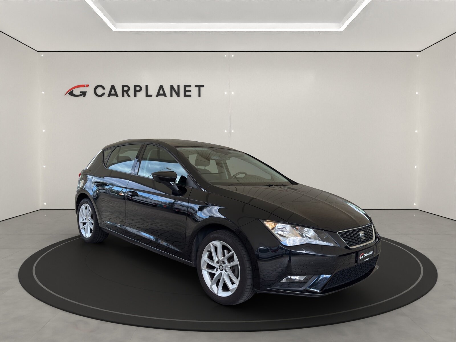 SEAT Leon 1.2 TSI 105 Style, Petrol, Second hand / Used, Manual - 2