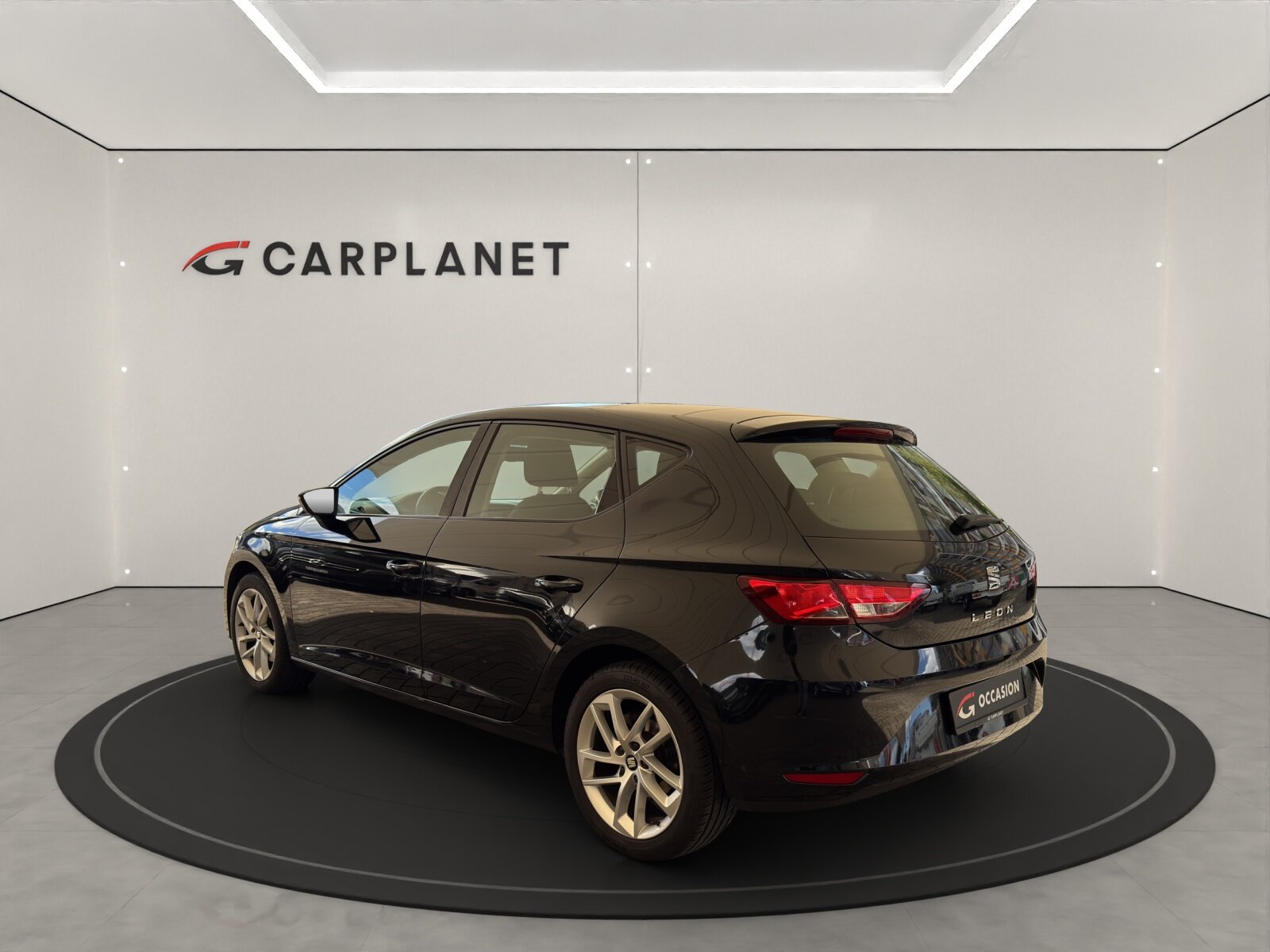 SEAT Leon 1.2 TSI 105 Style, Petrol, Second hand / Used, Manual - 5