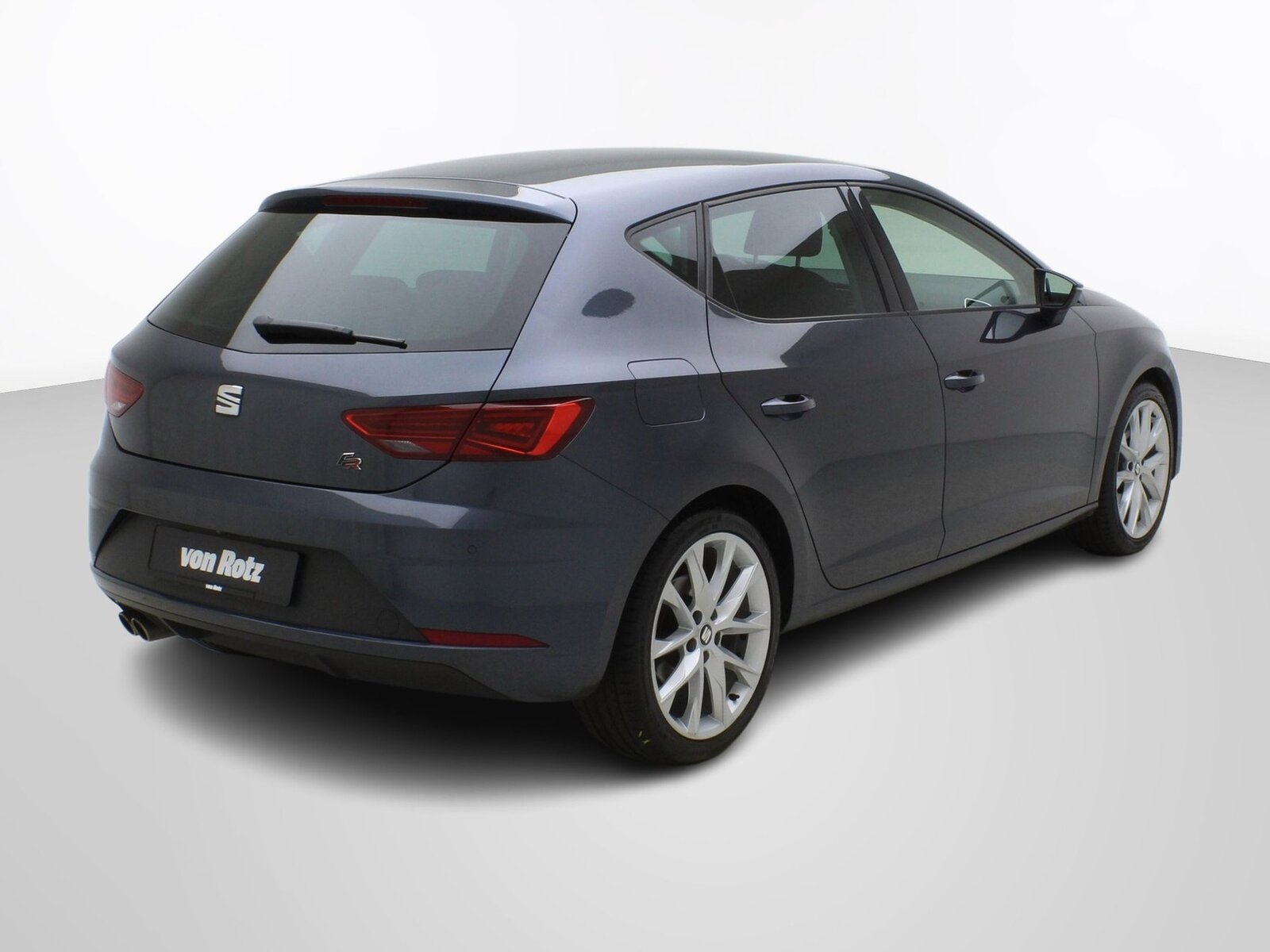 SEAT Leon 2.0 TSI DSG FR, Petrol, Second hand / Used, Automatic - 5