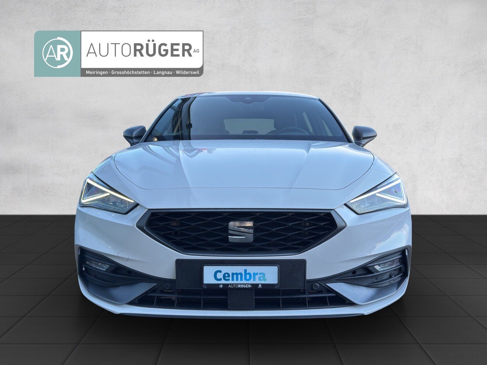 SEAT Leon 1.4 eHybrid pHEV DSG FR, Plug-in-Hybrid Petrol/Electric, Second hand / Used, Automatic - 2