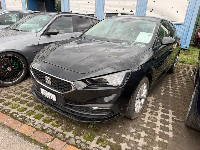 SEAT Leon 1.0 eTSI mHEV Style, Mild-Hybrid Petrol/Electric, Second hand / Used, Automatic
