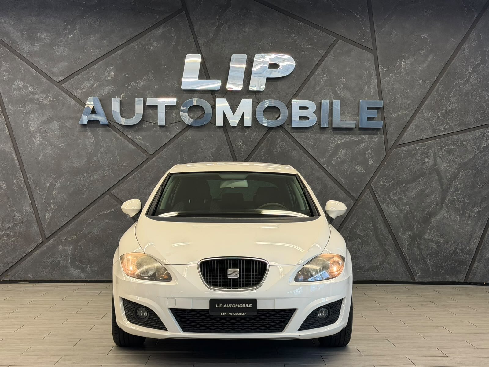 SEAT Leon 1.4 TSI Style, Petrol, Second hand / Used, Manual - 2