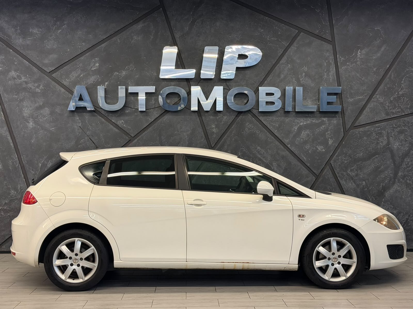 SEAT Leon 1.4 TSI Style, Petrol, Second hand / Used, Manual - 5