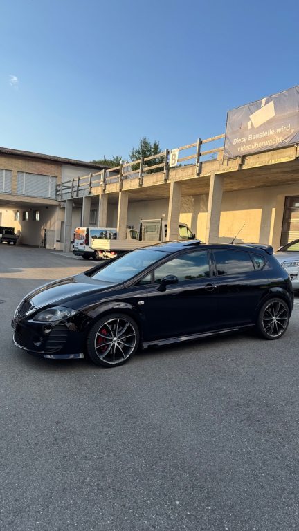 SEAT LEON 2.0 TFSI Cupra, Benzin, Occasion / Gebraucht, Handschaltung - 2