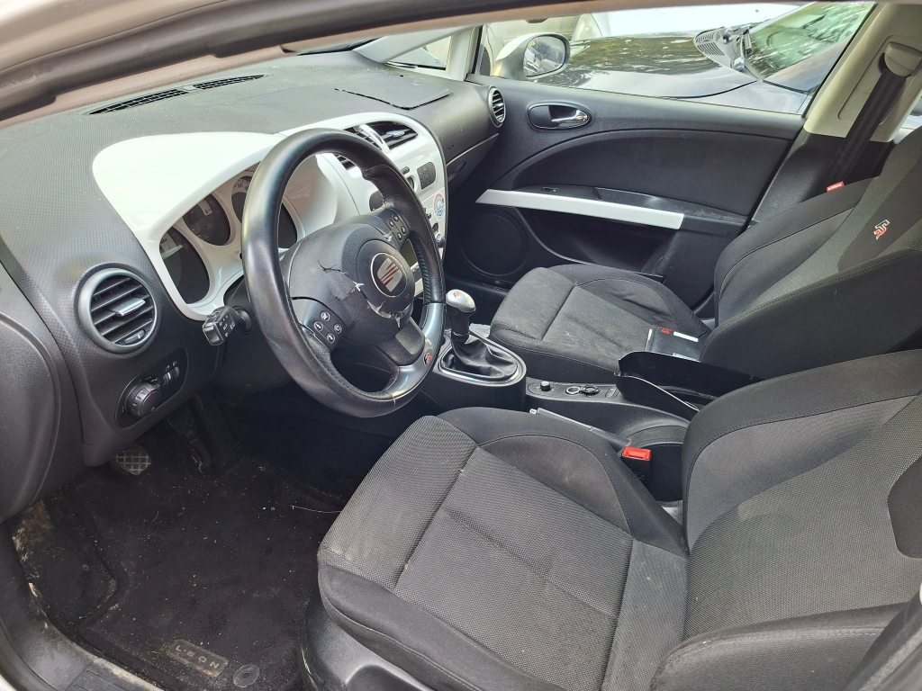 SEAT LEON 2.0 TDI DPF FR, Diesel, Occasioni / Usate, Manuale - 7