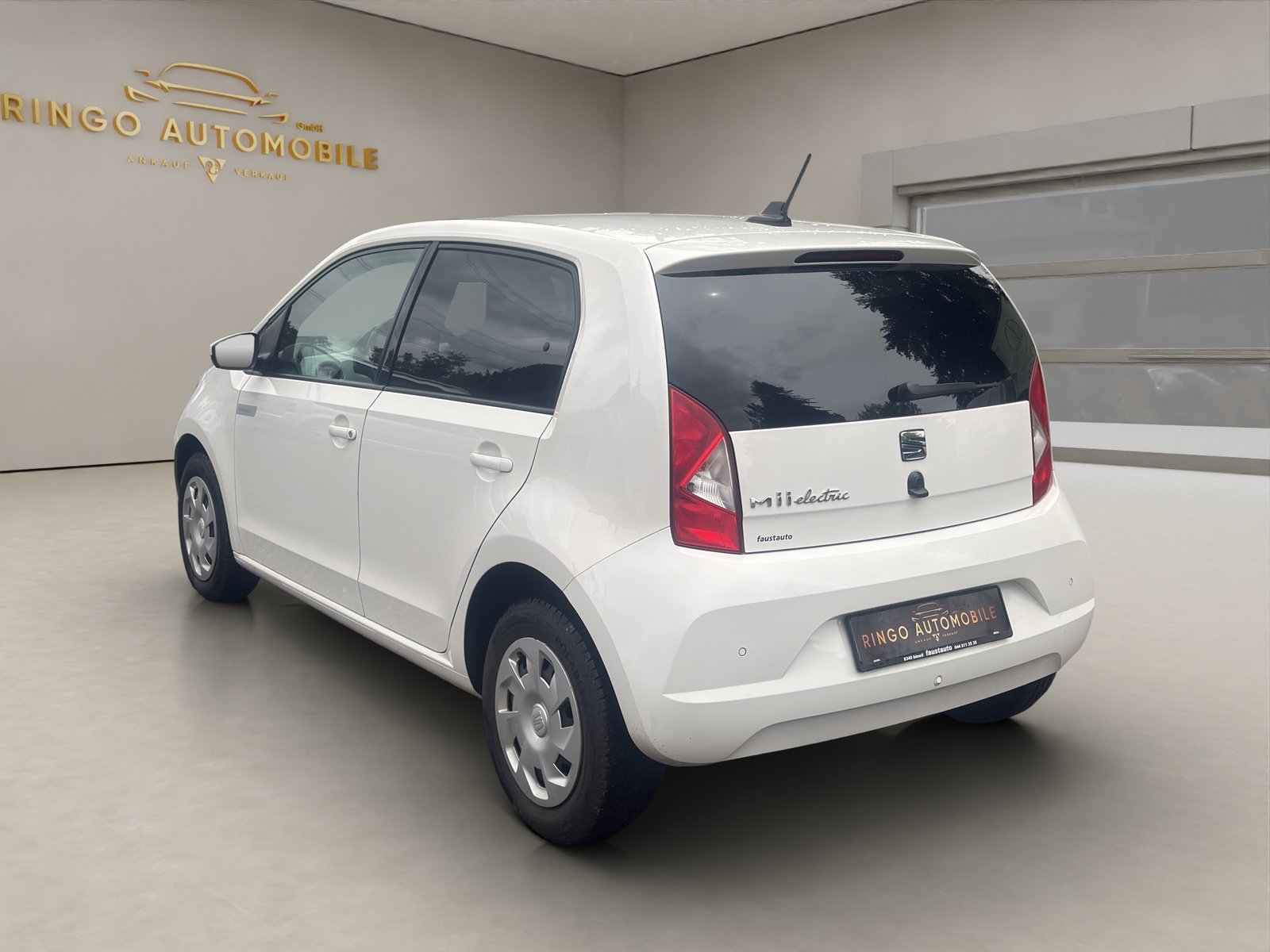 SEAT Mii electric PLUS, Electric, Second hand / Used, Automatic - 4
