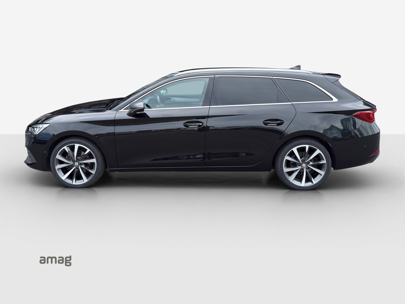 SEAT NEW LEON SPORTSTOURER HOLA FR (netto), Petrol, Second hand / Used, Manual - 2