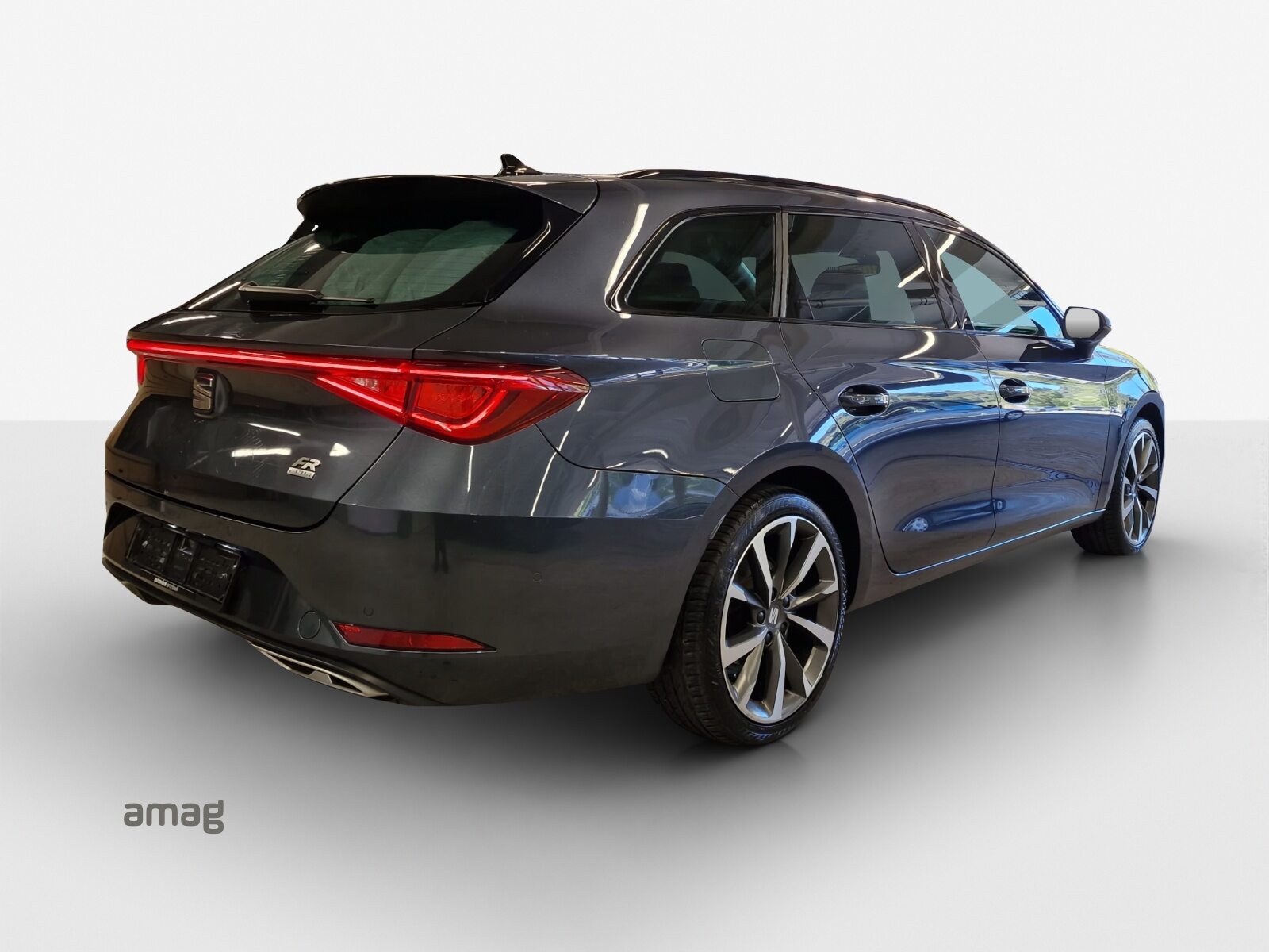 SEAT NEW LEON SPORTSTOURER HOLA FR e-HYBRID (netto), Hybride Intégral Essence/Électricité, Occasion / Utilisé, Automatique - 5