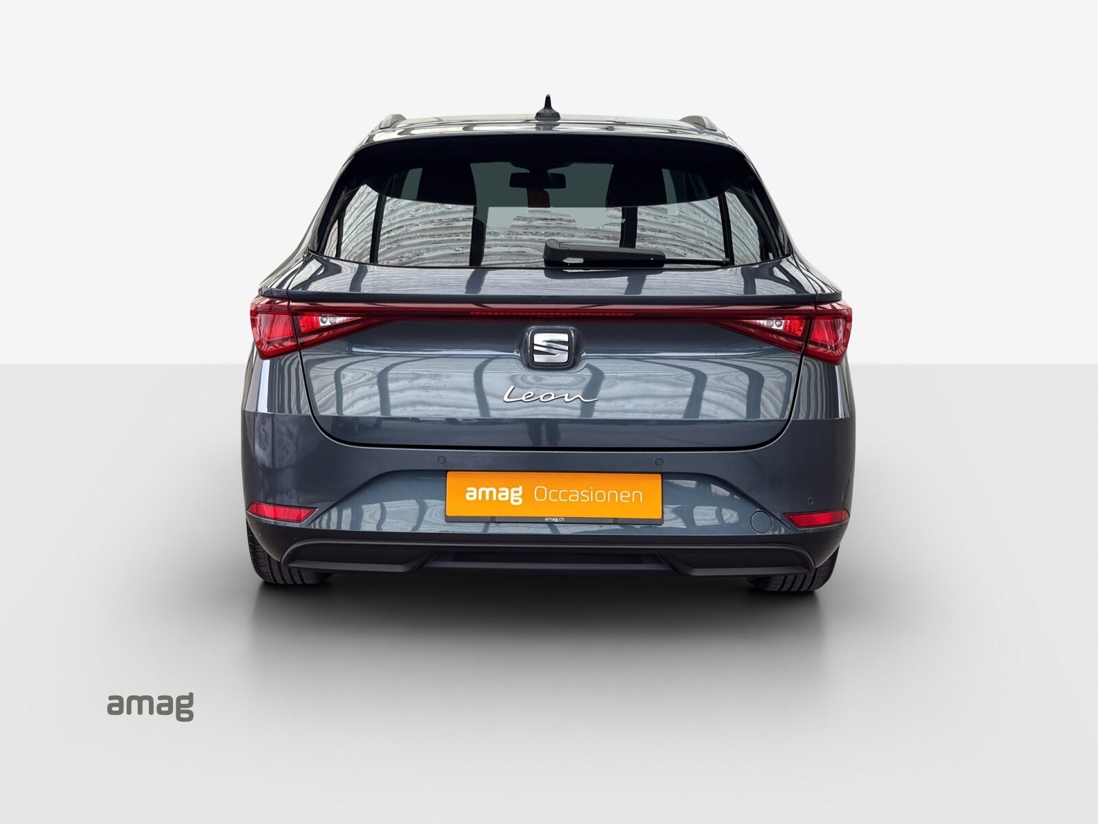 SEAT NEW LEON SPORTSTOURER STYLE, Diesel, Second hand / Used, Automatic - 4