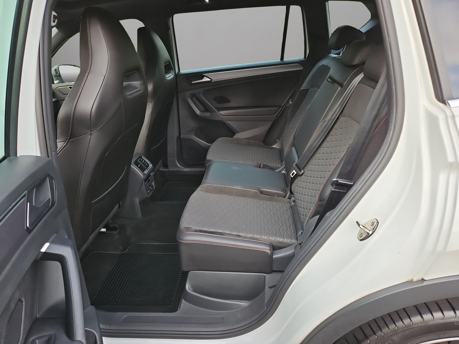 SEAT Tarraco 1.4 e-HYBRID DSG Hola FR, Hybride Rechargeable Essence/Électricité, Occasion / Utilisé, Automatique - 7