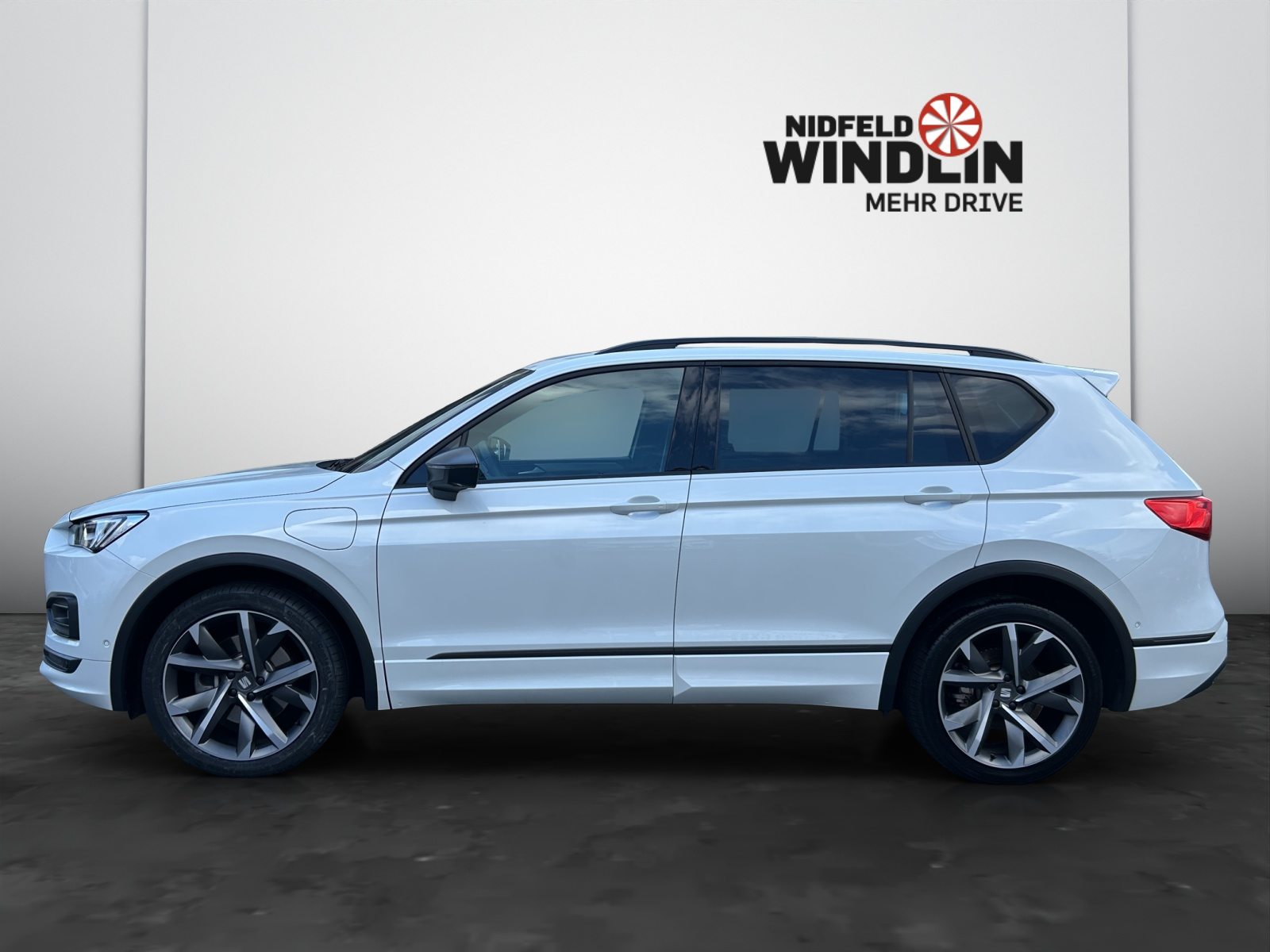 SEAT TARRACO E-HYBRID HOLA FR, Full-Hybrid Petrol/Electric, Second hand / Used, Automatic - 3