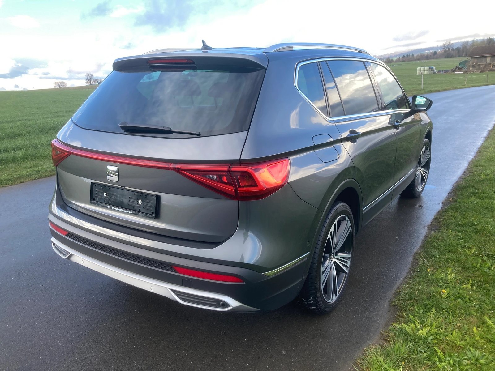 SEAT Tarraco 2.0 TSI 4Drive DSG Swiss FR mit Anhängerkupplu, Essence, Occasion / Utilisé, Automatique - 3