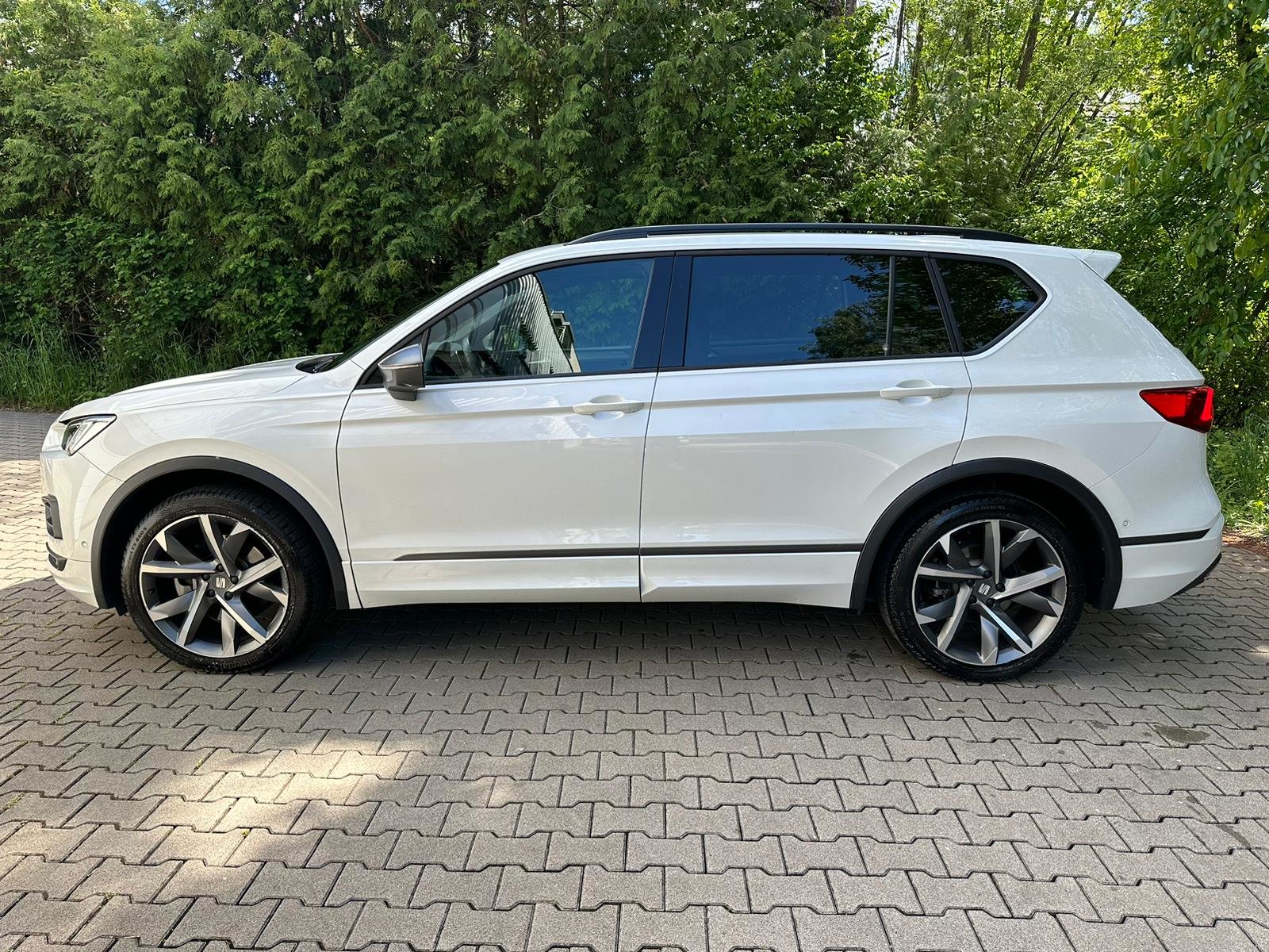 SEAT Tarraco 2.0TSI Swiss FR 4Drive DSG, Benzin, Occasion / Gebraucht, Automatik - 2