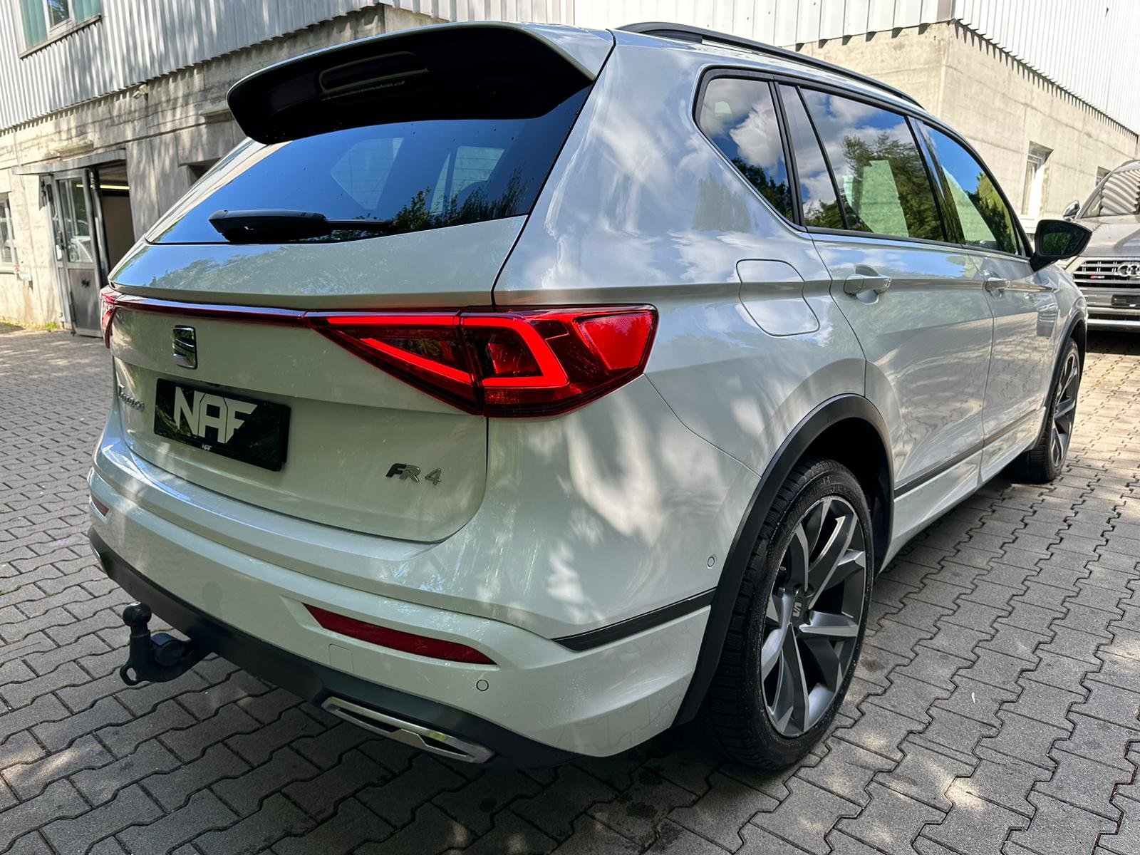 SEAT Tarraco 2.0TSI Swiss FR 4Drive DSG, Benzin, Occasion / Gebraucht, Automatik - 6