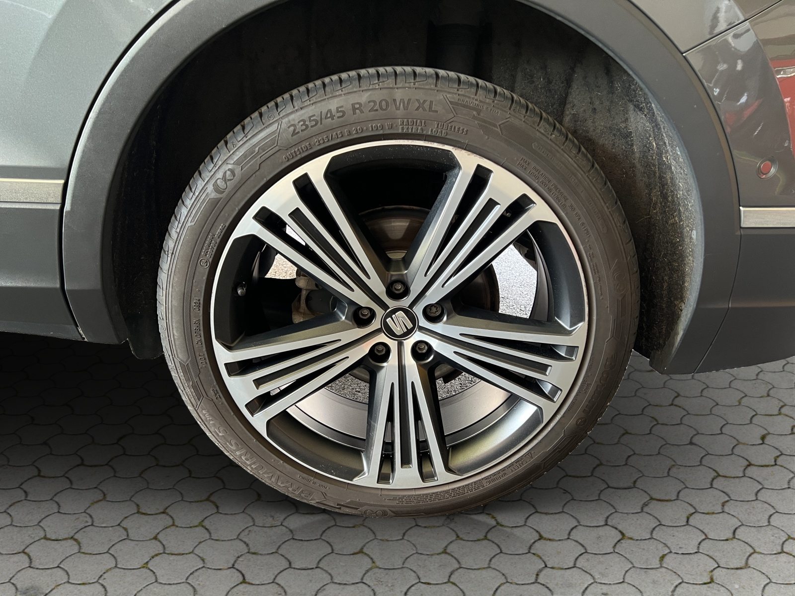 SEAT TARRACO XCELLENCE 4DRIVE, Essence, Occasion / Utilisé, Automatique - 6