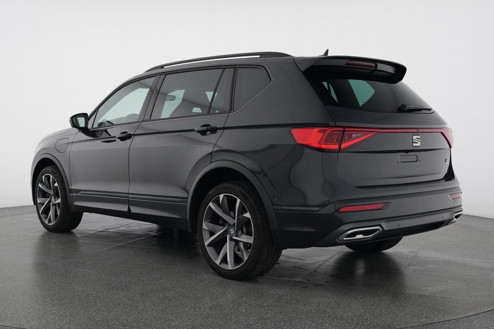 SEAT Tarraco 1.4 e-HYBRID DSG Move FR *CH-Auto, 4 J. Garanti, Plug-in-Hybrid Benzin/Elektro, Occasion / Gebraucht, Automatik - 4
