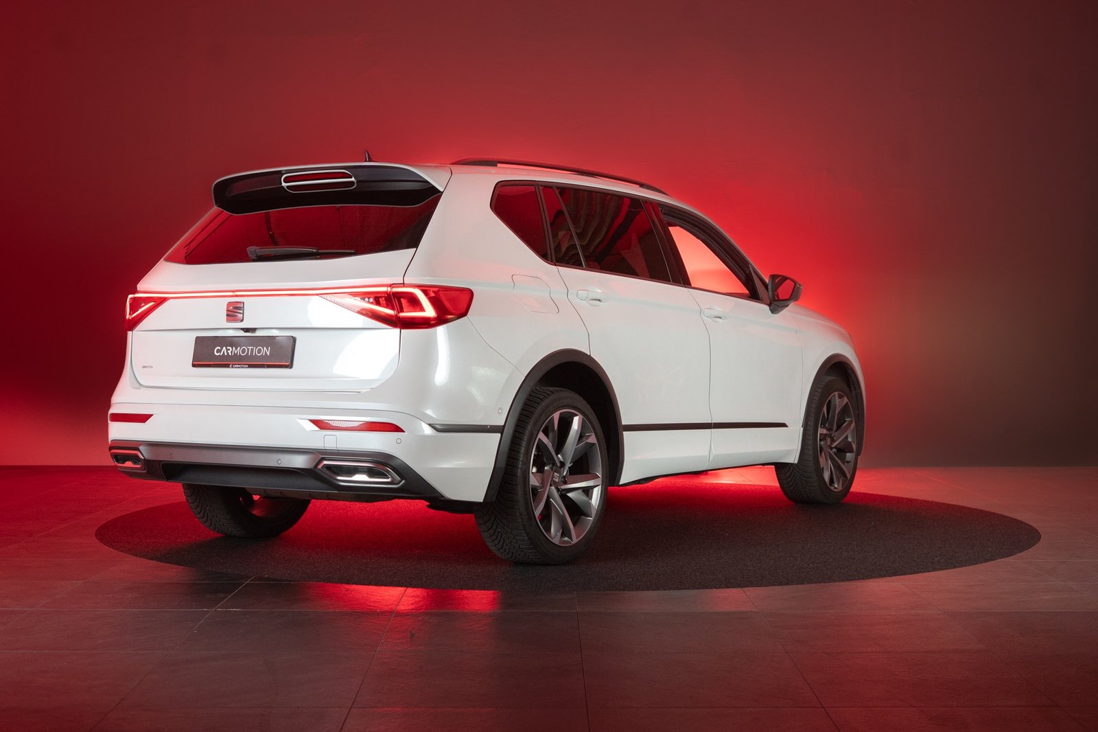 SEAT Tarraco 2.0 TSI FR 4Drive DSG / 7 Sitze / CH-Fahrzeug /, Petrol, Second hand / Used, Automatic - 7