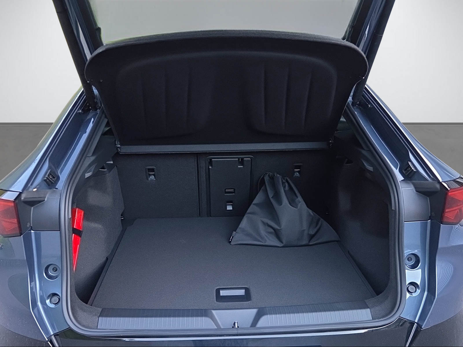 SEAT Tavascan AD PE 77kWh 340PS 4D 340PS/250kW BEV elektrisch, Elektro, Neuwagen, Automatik - 6