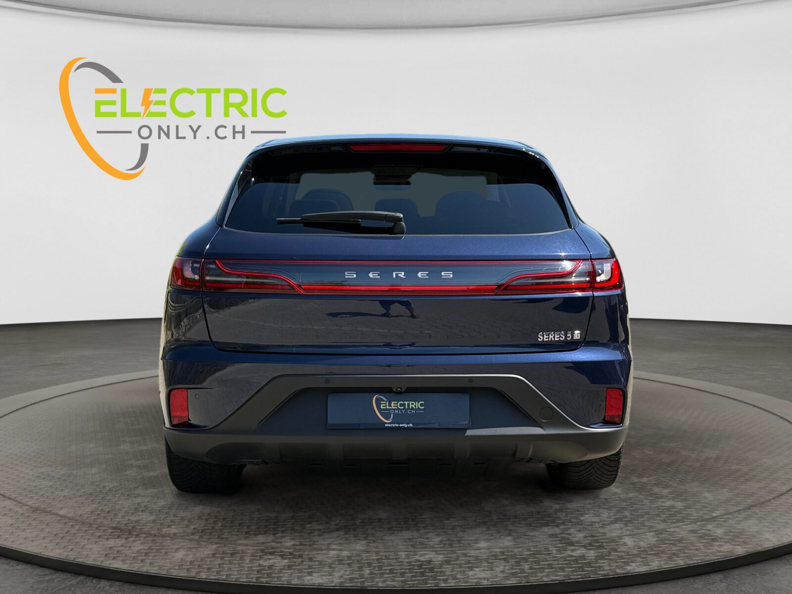 SERES Seres 5 80 kWh AWD, Électrique, Occasion / Utilisé, Automatique - 4