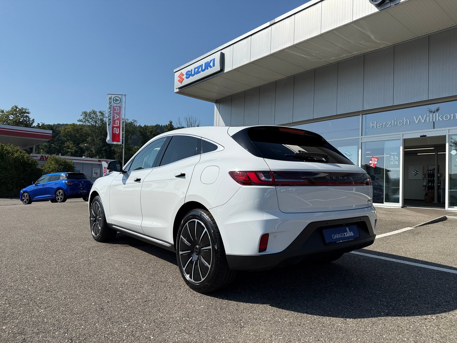SERES RWD, Elektro, Neuwagen, Automatik - 5