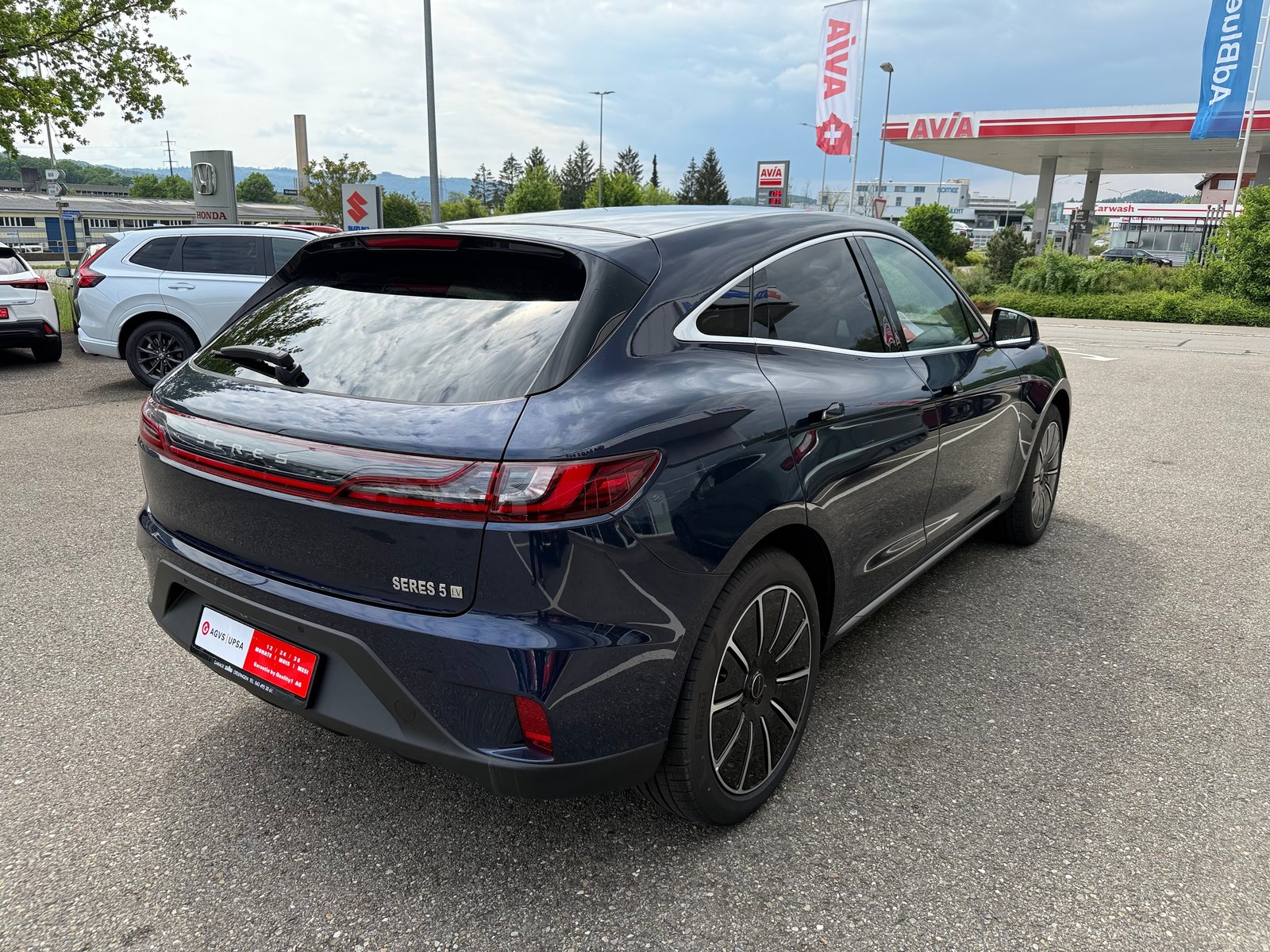 SERES 5 4WD Garage Zöllig - Finanzierung OHNE Zins möglich, Elektro, Neuwagen, Automatik - 6