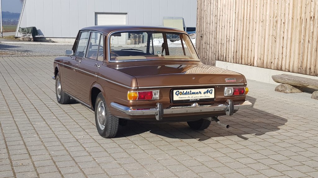 SIMCA 1501 Special, Essence, Voiture de collection, Manuelle - 4