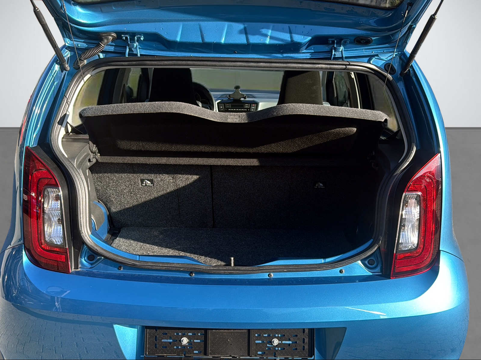 SKODA Citigo-e iV Style, Electric, Second hand / Used, Automatic - 7