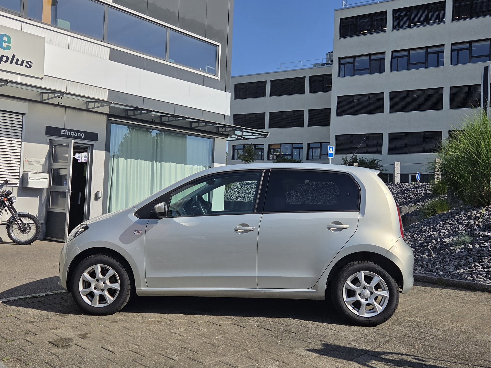 SKODA Citigo 1.0 MPI Ambition, Petrol, Second hand / Used, Automatic - 2