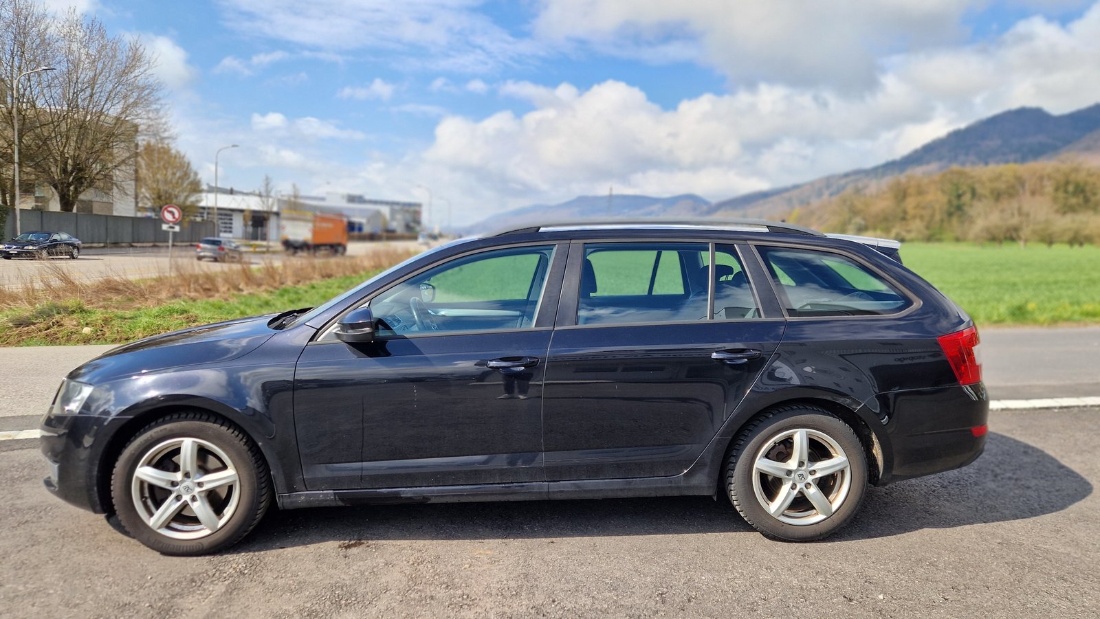SKODA Combi TDI 1.6-110 GL 6G, Diesel, Second hand / Used, Manual - 3