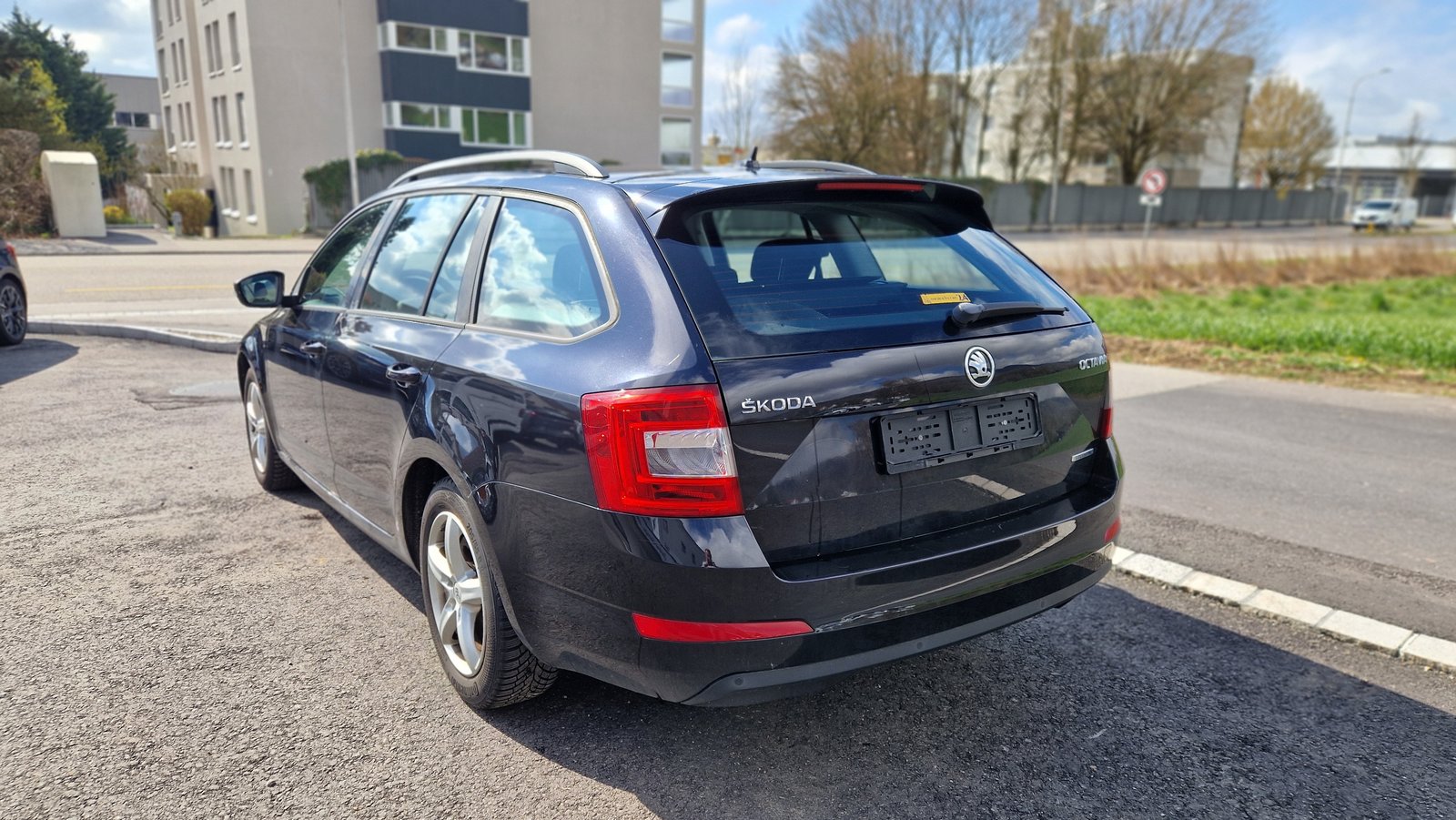 SKODA Combi TDI 1.6-110 GL 6G, Diesel, Second hand / Used, Manual - 4