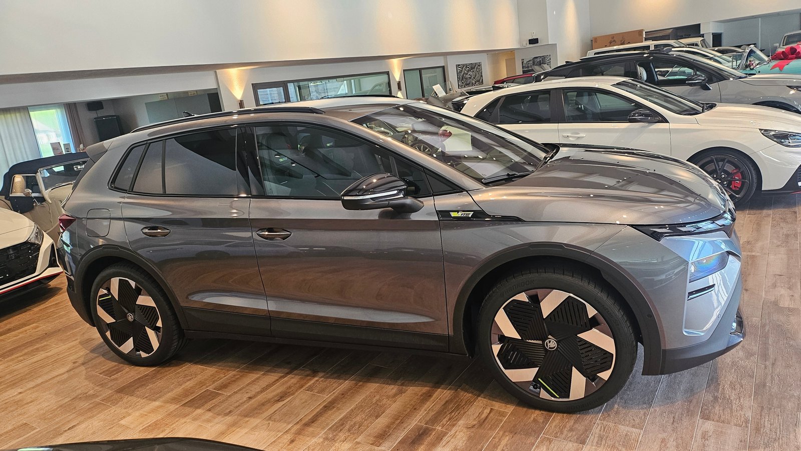 SKODA Elroq 85 RS 4x4, Elektro, Neuwagen, Automatik - 7