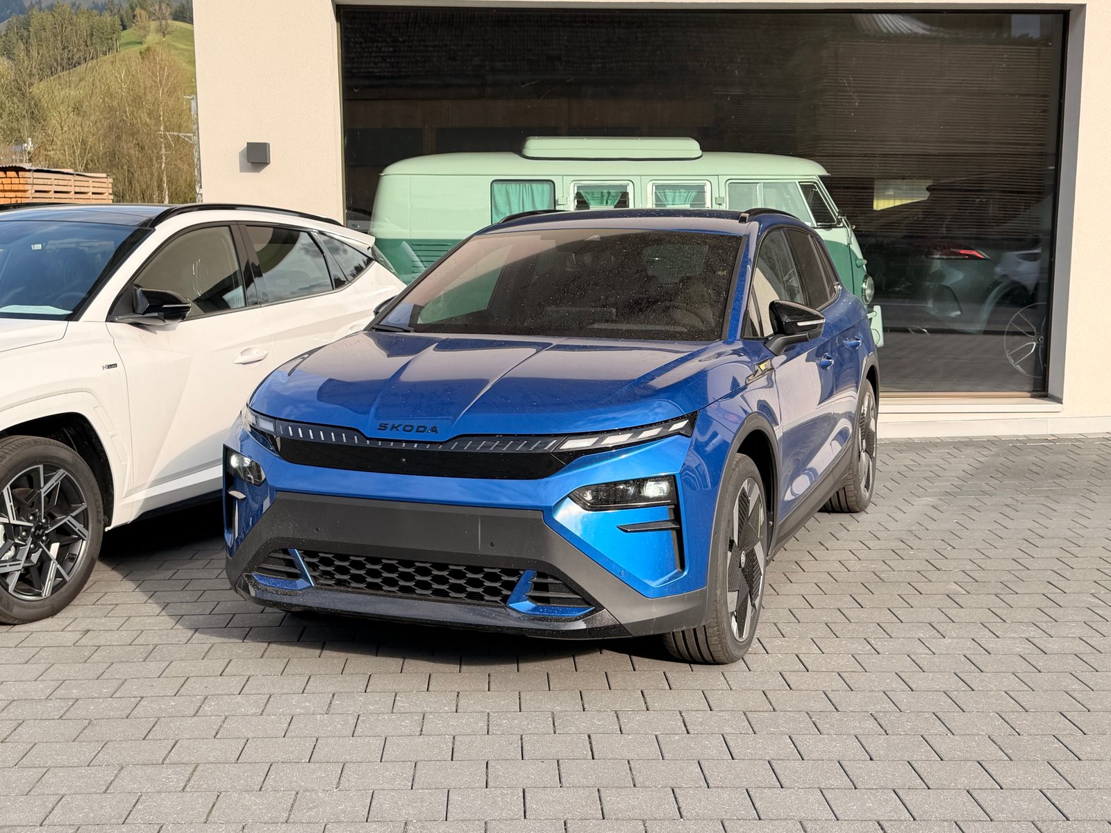 SKODA Elroq 85 RS 4x4, Electric, New car, Automatic - 2