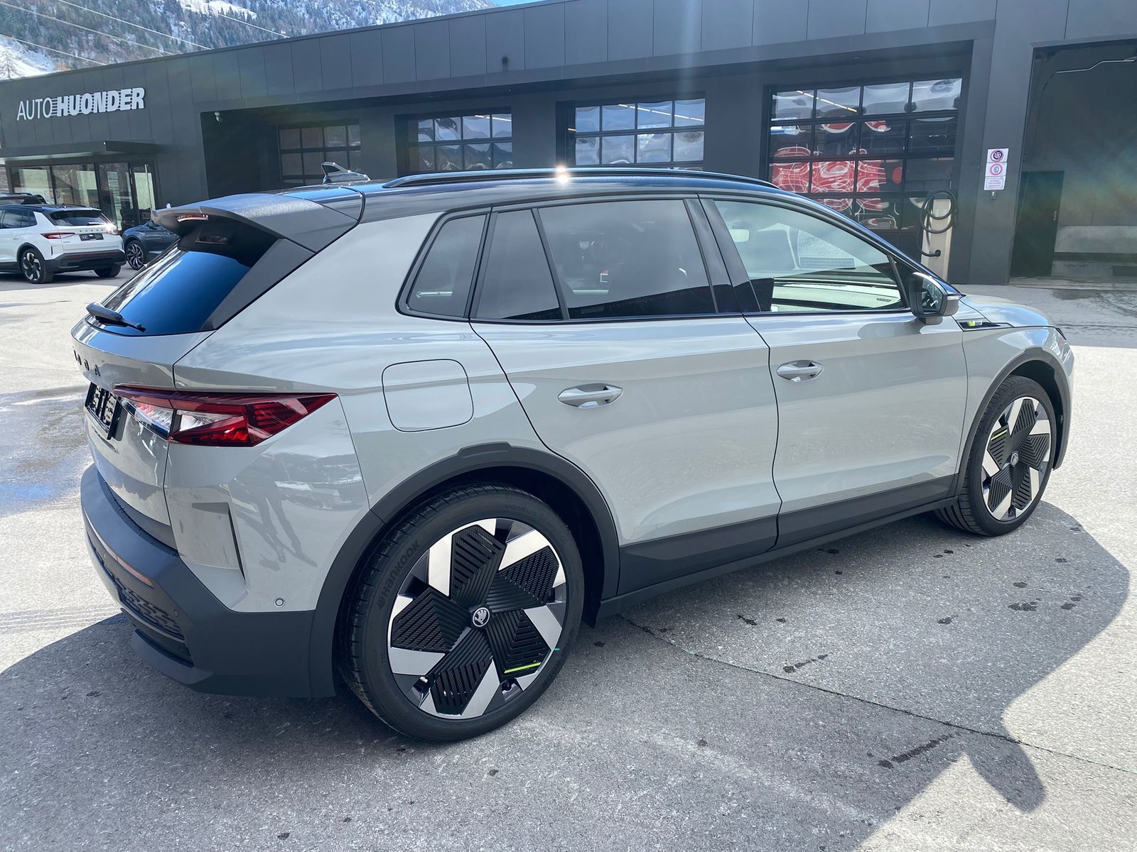 SKODA Elroq 85 RS 4x4, Electric, New car, Automatic - 6