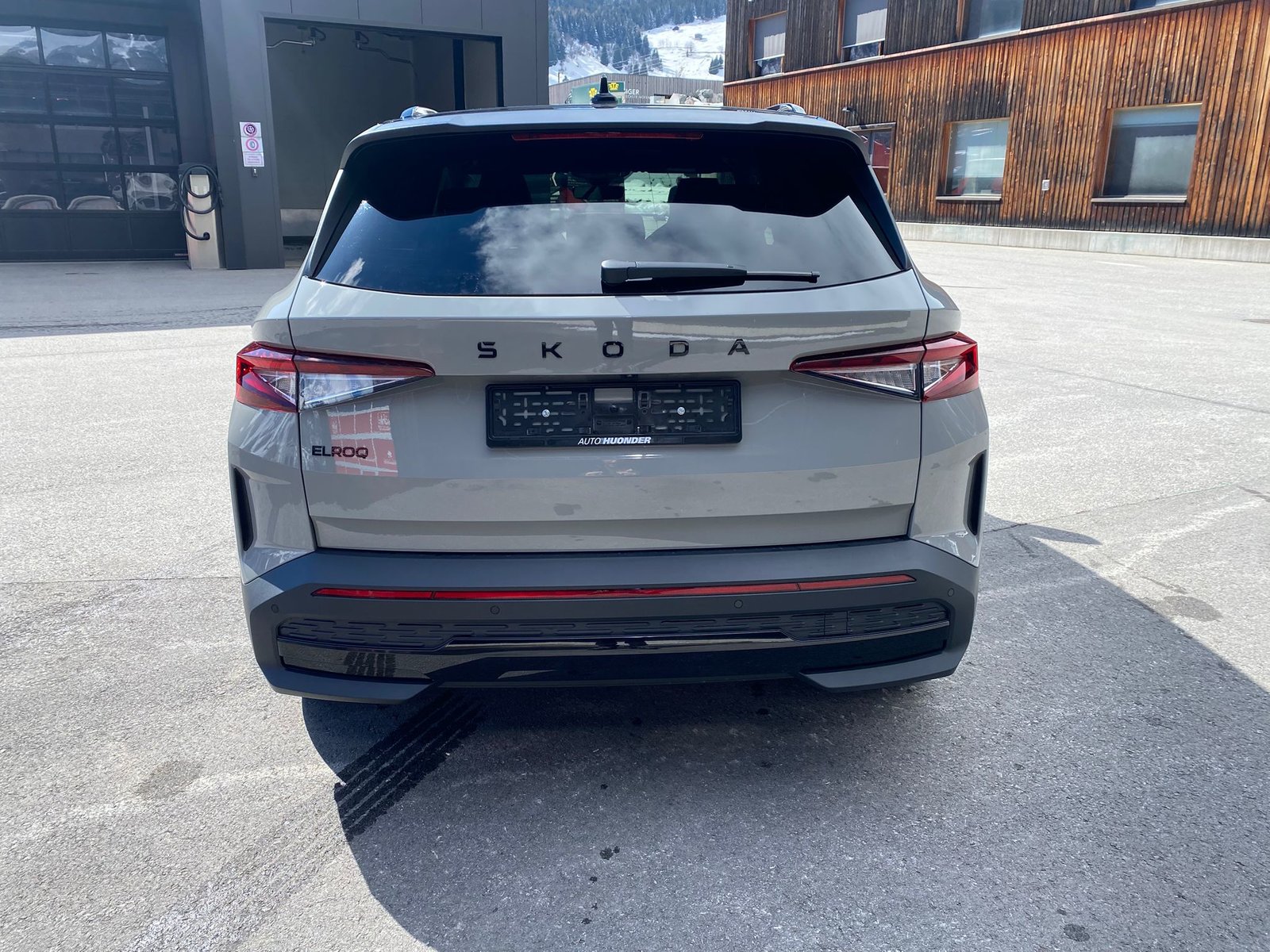 SKODA Elroq 85 RS 4x4, Electric, New car, Automatic - 7