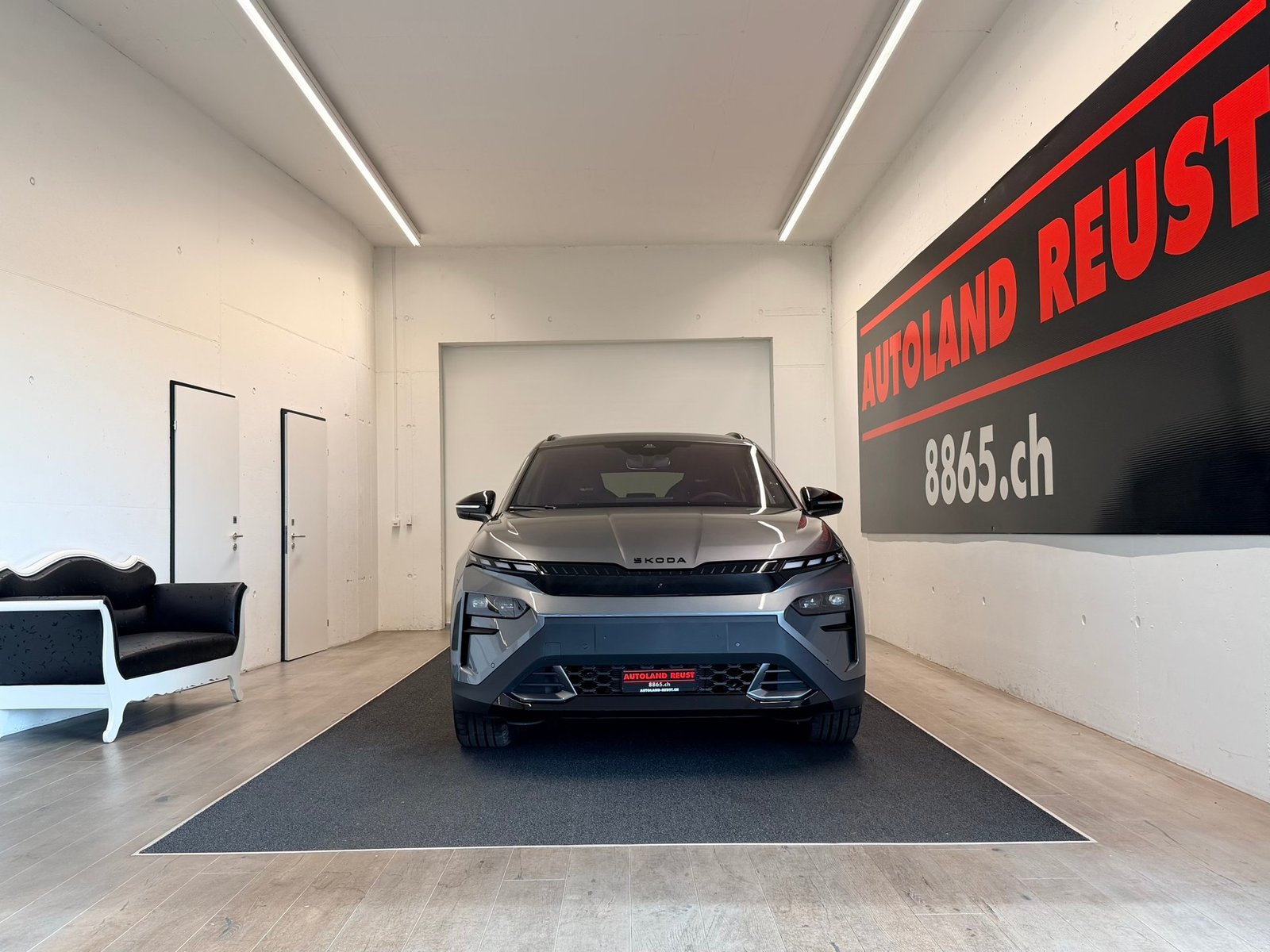 SKODA Elroq RS 4x4, Electric, New car, Automatic - 2