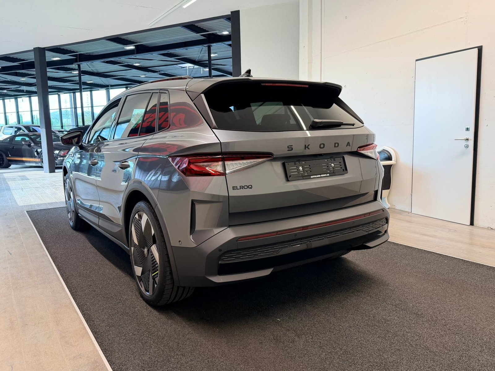 SKODA Elroq RS 4x4, Electric, New car, Automatic - 7
