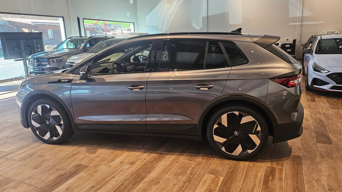 SKODA Elroq RS 4x4, Elettrica, Auto nuove, Automatico - 4