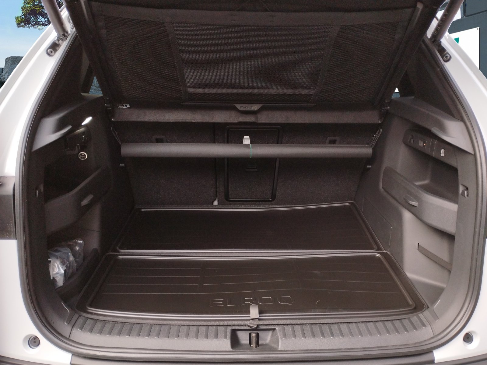 SKODA Elroq RS 4x4, Electric, New car, Automatic - 6