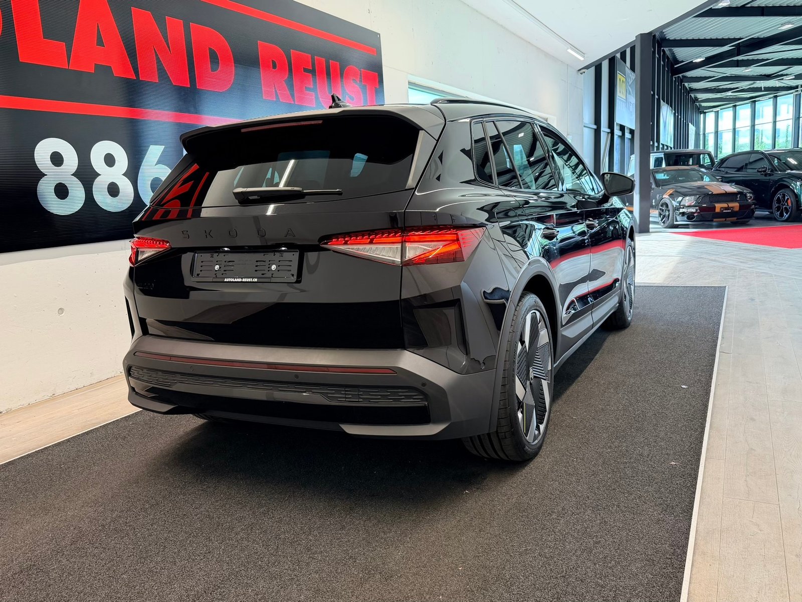 SKODA Elroq RS 4x4, Electric, New car, Automatic - 6