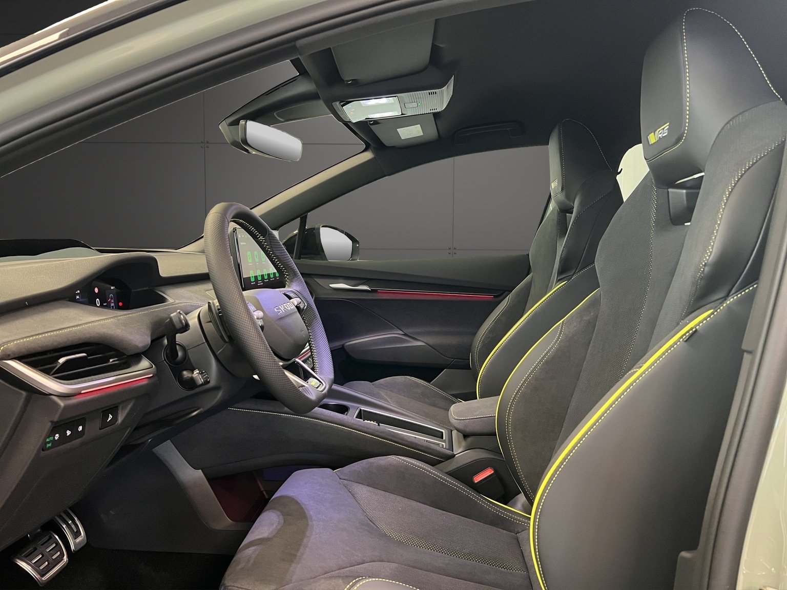 SKODA Elroq RS 4x4, Electric, New car, Automatic - 6