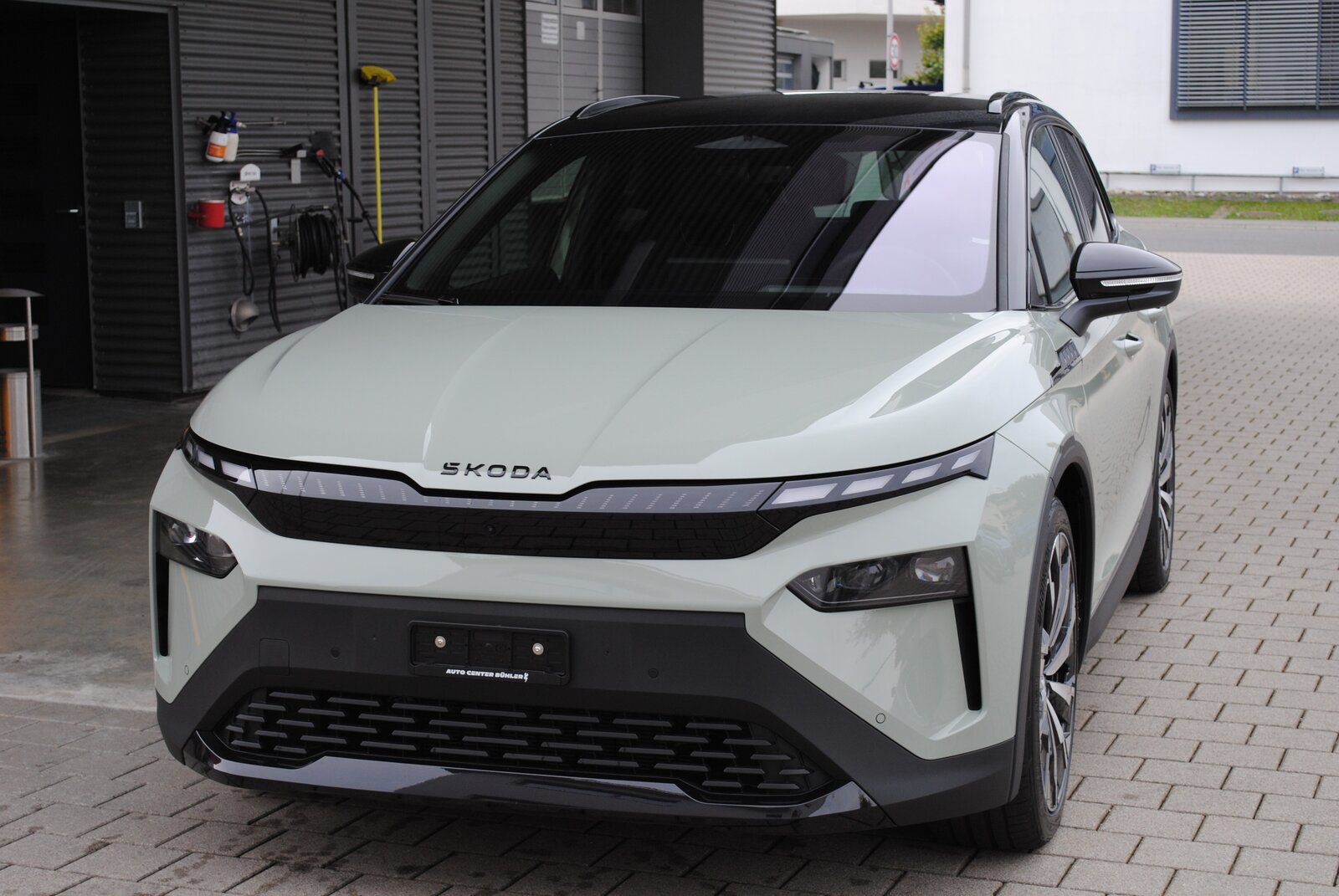 SKODA Elroq 85x Sportline 4x4, Elettrica, Auto nuove, Automatico - 2