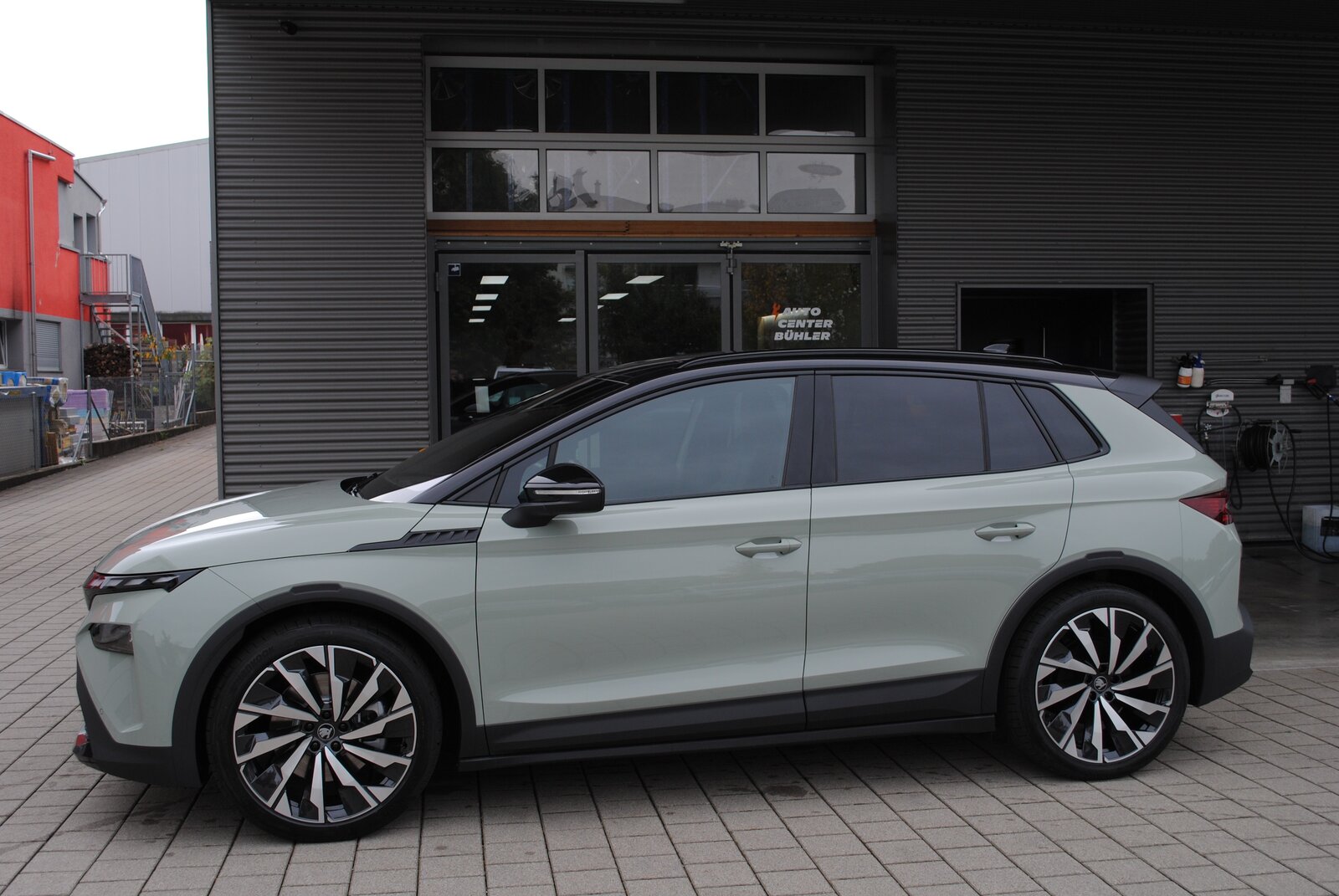 SKODA Elroq 85x Sportline 4x4, Elettrica, Auto nuove, Automatico - 6