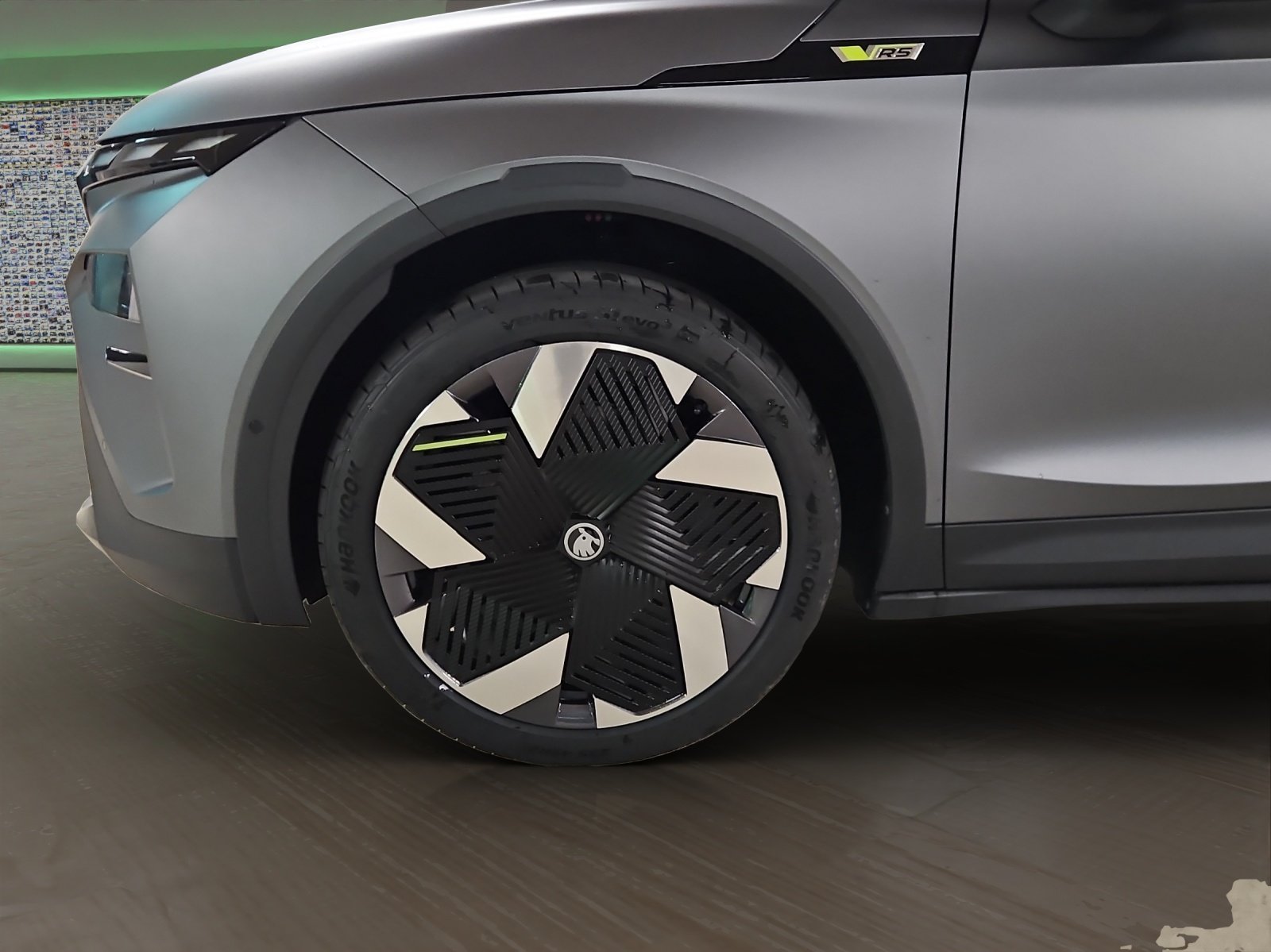 SKODA Elroq 85 RS Matt Edition 4x4, Elektro, Occasion / Gebraucht, Automatik - 6
