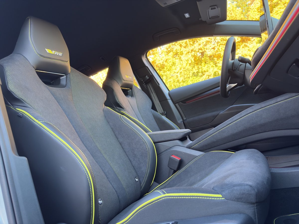 SKODA Elroq 85 RS 4x4, Electric, Ex-demonstrator, Automatic - 7