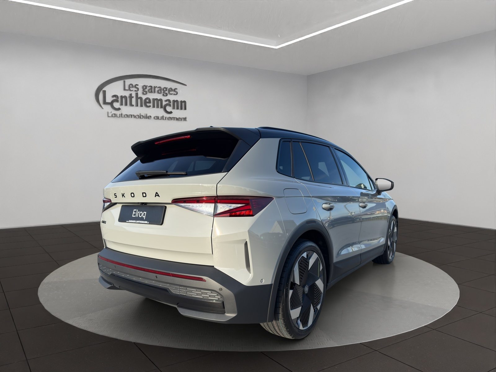 SKODA Elroq RS 85x 4x4, Electric, New car, Automatic - 5