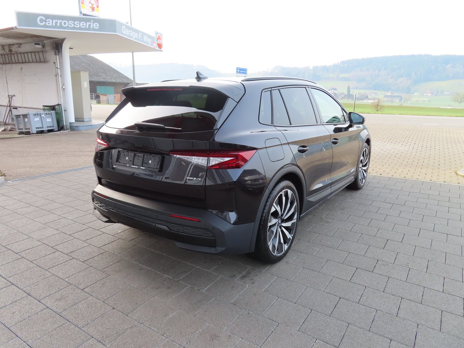 SKODA Elroq 85 Sportline, Elektro, Neuwagen, Automatik - 4