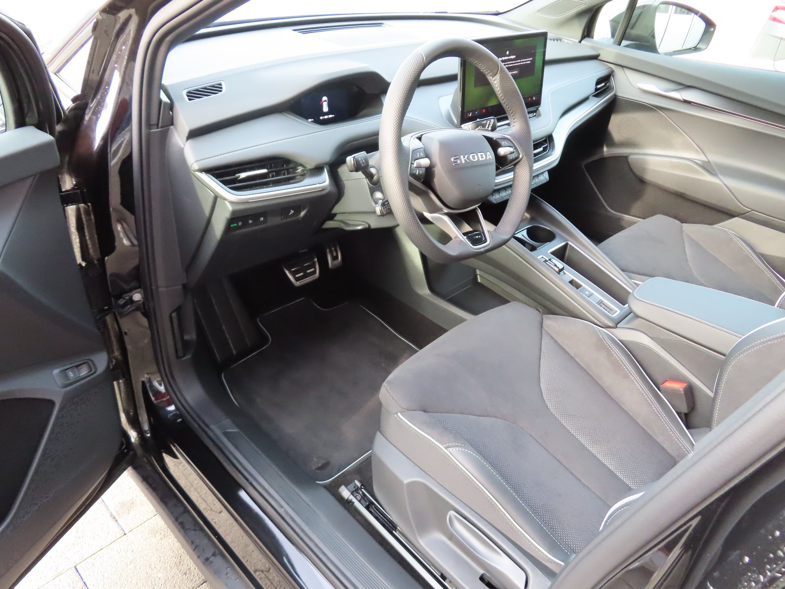 SKODA Elroq 85 Sportline, Elektro, Neuwagen, Automatik - 7